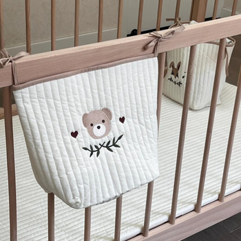 Κρεμαστή τσάντα για βρεφικό κρεβάτι με μοτίβο αρκουδάκι, βαμβάκι, πολυλειτουργική αποθήκευση για πάνες, μαντηλάκια, μπουκάλι και παιχνίδια, κορεατικό στυλ