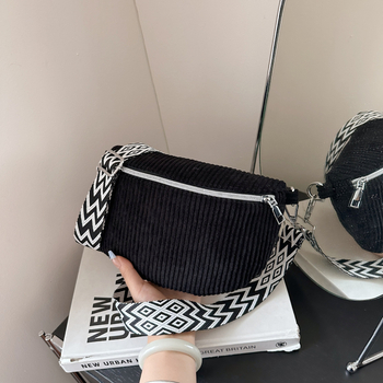 Geantă Corduroy pentru piept cu buzunar pentru telefon și cameră, închidere cu fermoar, căptușeală poliester, toamna 2025