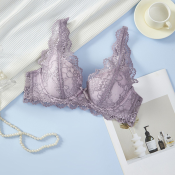 MUWEI Krūšturis ar stienīti un mežģīņu, 3/4 kauss, noņemamas siksniņas, aizmugurējā divu rindu aizdare, push-up, elpojošs atbalsts