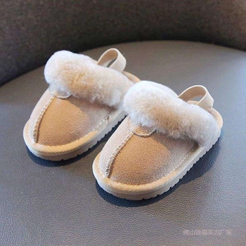 Παιδικά slip-on μποτάκια με γούνινη επένδυση, ζεστά, αντιολισθητικά, επάνω μέρος από συνθετικό δέρμα (12–36 μήνες)
