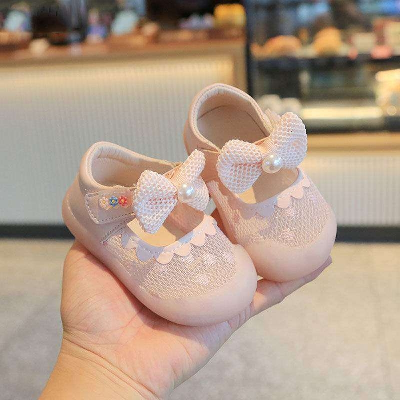 Papuci pentru copii cu căptușeală fleece, slip-on, calzi, anti-derapare, partea superioară din piele sintetică (12–36 luni)