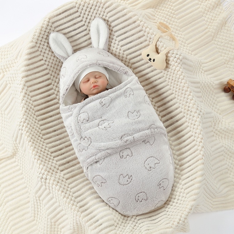 Zīdaiņu iesaiņošanas sega: flanelis, karikatūru raksts, pavasaris–rudens–ziema, Drošības klase A