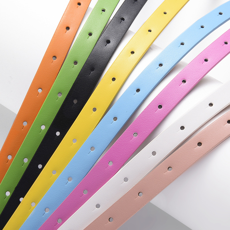 Vaikų diržas iš PU odos su lydinio sagtimi – smeigės sagtis, universalaus stiliaus, Noia