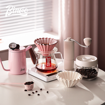 Mājas kafas komplekts — rokas ielejamā kanna, gaišs luksusa retro stilā; Zīmols bincoo, Preces kods GYKF0515, Personalizēts logotips: Jā.