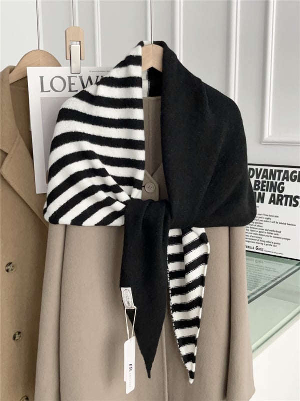 Warp-kötésű gyapjú háromszög sál – melegség és porvédő, téli szezon, kód WJ-2752