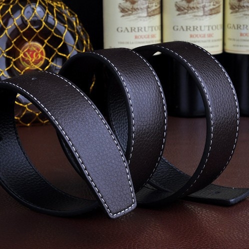 Ζώνη από γνήσιο δέρμα με λεία αγκράφα χωρίς κεφαλή, δύο στρώσεις βοοειδούς δέρματος, σε στυλ H με σκουρόχρωμες γραμμές