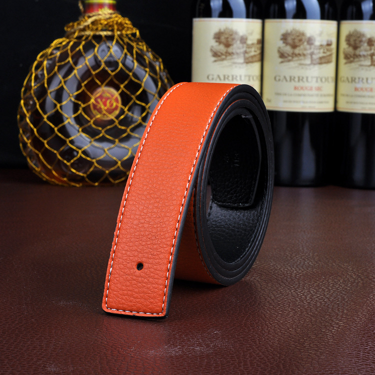 Ζώνη από γνήσιο δέρμα με λεία αγκράφα χωρίς κεφαλή, δύο στρώσεις βοοειδούς δέρματος, σε στυλ H με σκουρόχρωμες γραμμές