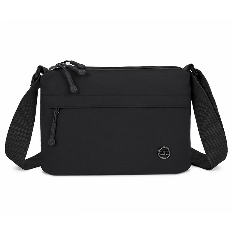 Nailona crossbody soma, pilsētas minimālisma stils, mazs kvadrāta formāts, rāvējslēdzēja atvērums, poliesteru odere, iekšējie kabati ar rāvējslēdzēju