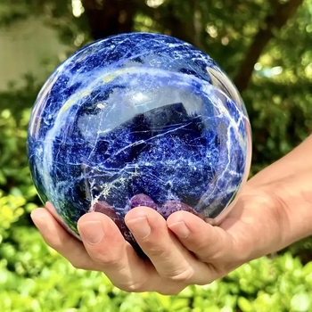 Kristálygömb – modern minimalista stílus, kristály anyag, karton csomagolás, ajándékba alkalmas