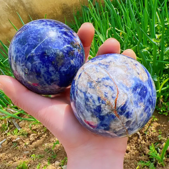 Kristálygömb – modern minimalista stílus, kristály anyag, karton csomagolás, ajándékba alkalmas