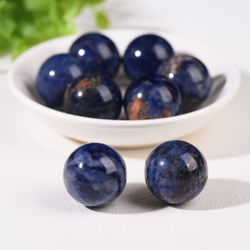 Kristálygömb – modern minimalista stílus, kristály anyag, karton csomagolás, ajándékba alkalmas