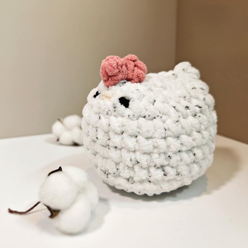 Сладко пиленце плюшена играчка, ръчно плетена кукла от прежда, супер мека пълнеж от къса плюш, кадифена текстура, подходяща за бебета и деца до 3 години