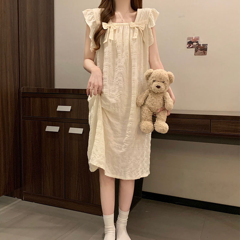 Νυχτερινό φόρεμα ύπνου με επένδυση στήθους, Cloud Cotton ύφασμα, φουσκωτά μανίκια, τετράγωνο γιακά — Καλοκαιρινή εκδοχή, μοντέλο wrg-887