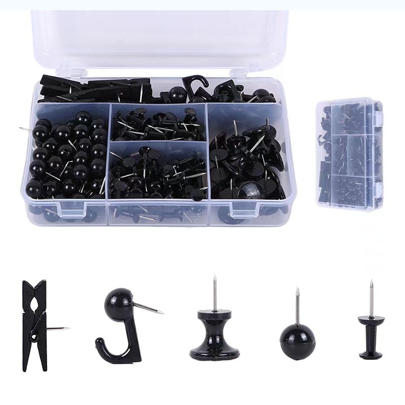 Biuro reikmenų rinkinys: 200 vnt. kamštinės plokštės smeigtukai dėžutėje su penkiais skyreliais, I formos smeigtukai su adatos klipais ir mezgimo kabliukais