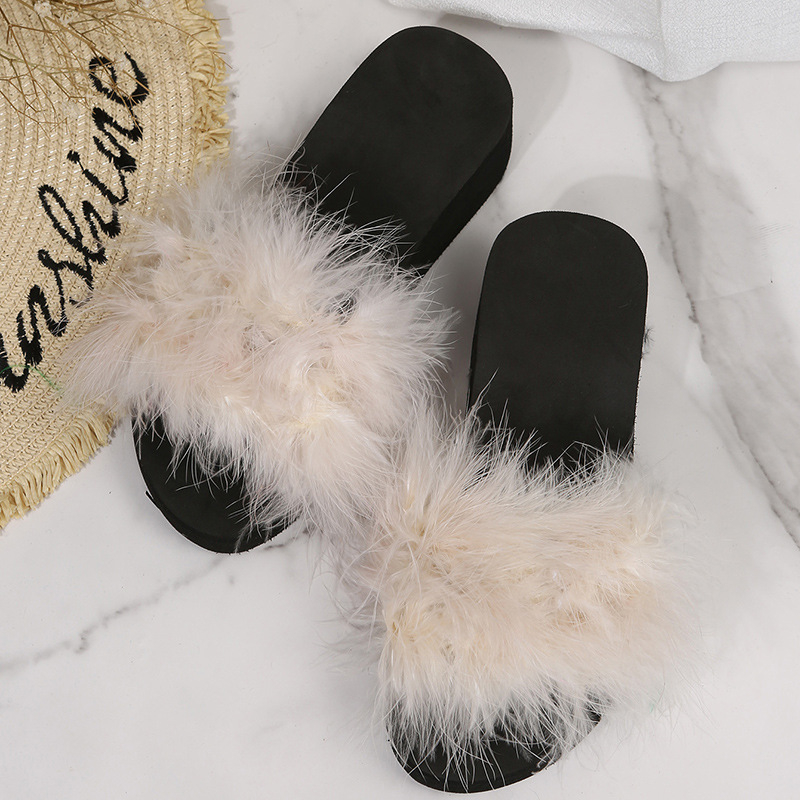 Moterų klininiai sandalai su perlų rhinestones ir spalvų blokų dizainu, viršus iš zomšos, pirštų forma apvali, vidinis audinys, padas iš gumos, vasara 2025