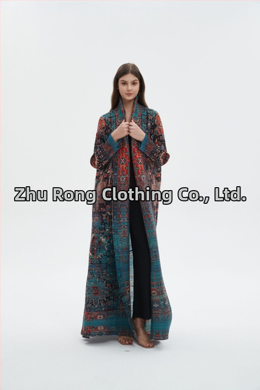 Sievietes garā abaja ar ziedu izšuvumu, crinkle tekstūra, poliesteris, garas piedurknes