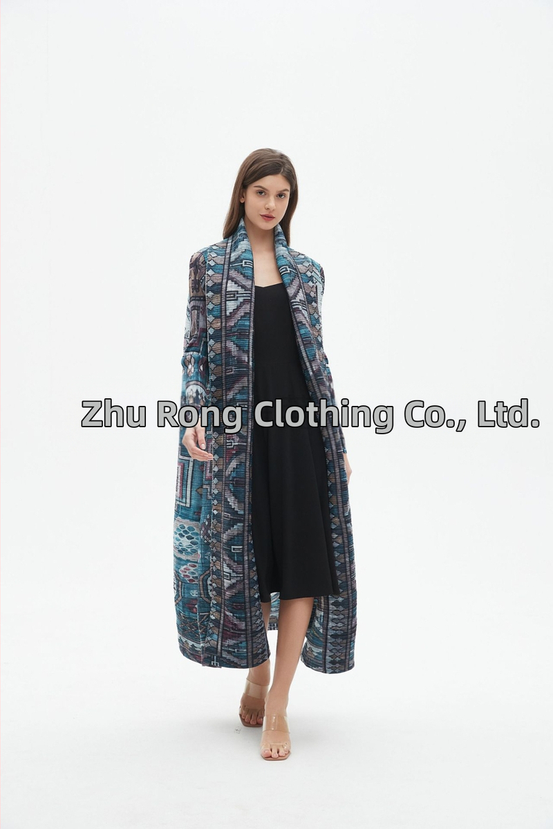 Sievietes garā abaja ar ziedu izšuvumu, crinkle tekstūra, poliesteris, garas piedurknes