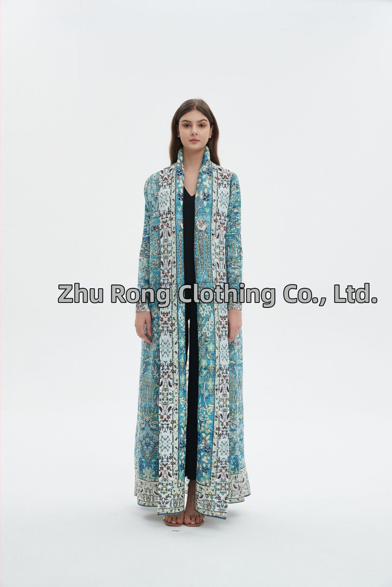 Sievietes garā abaja ar ziedu izšuvumu, crinkle tekstūra, poliesteris, garas piedurknes