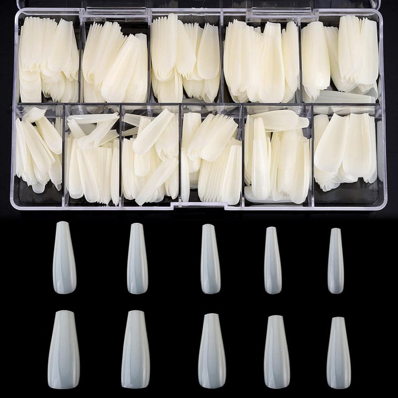 Διάφανα τεχνητά νύχια για κόλλημα, χωρίς λιμάρισμα και ίχνη, κουτί 500 τεμάχια; Σχήματα: τραπεζοειδή, σταγόna νερού και τετράγωνα; περιλαμβάνονται αυτοκόλλητα νυχιών.