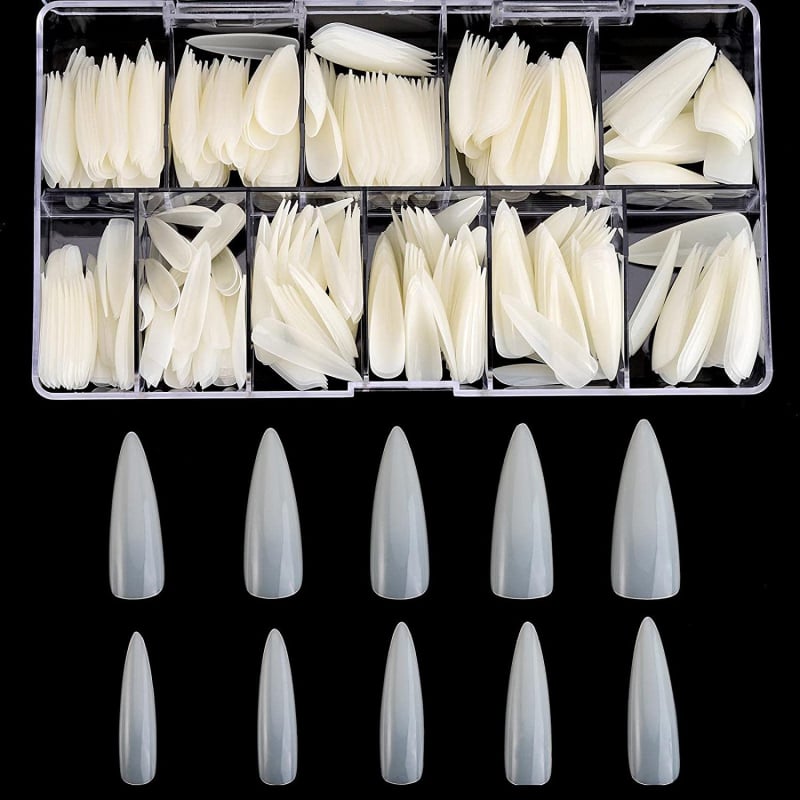 Διάφανα τεχνητά νύχια για κόλλημα, χωρίς λιμάρισμα και ίχνη, κουτί 500 τεμάχια; Σχήματα: τραπεζοειδή, σταγόna νερού και τετράγωνα; περιλαμβάνονται αυτοκόλλητα νυχιών.