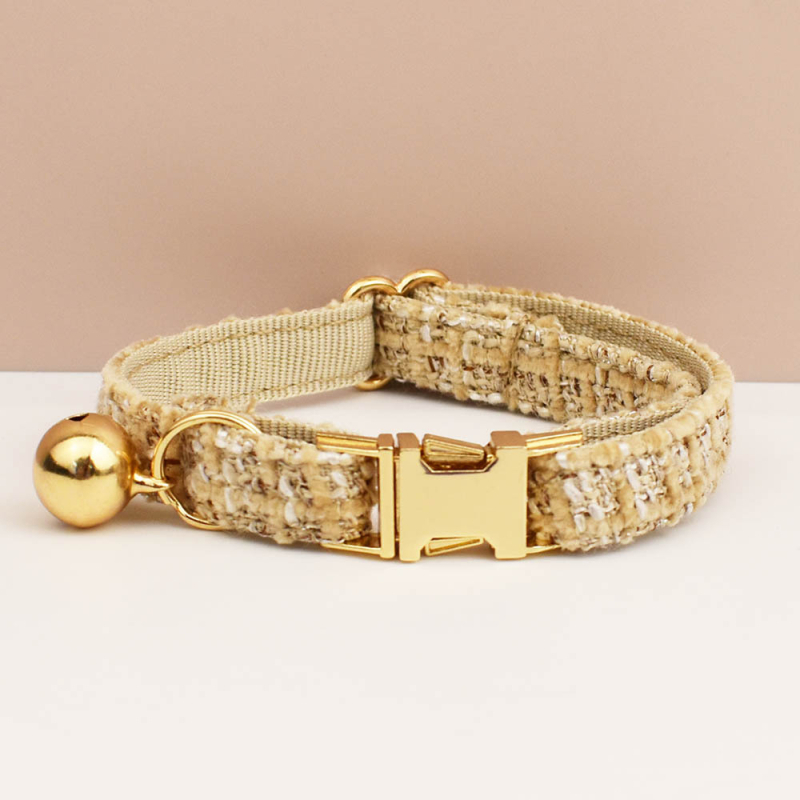 Ovratnik za mačke i pse s graviranjem, poliester, karikatura stil, jednobojni uzorak, sladak zvončić