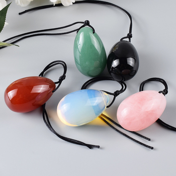 Кристално нефритено яйце за упражнения – материал: кристал; тегло 35 g; опаковка 200 бр; произход Гуандун