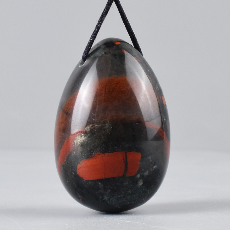 Kristály Jade tojás edzéshez – anyag: kristály; tömeg 35 g; csomagolás 200 darab; eredet Guangdong