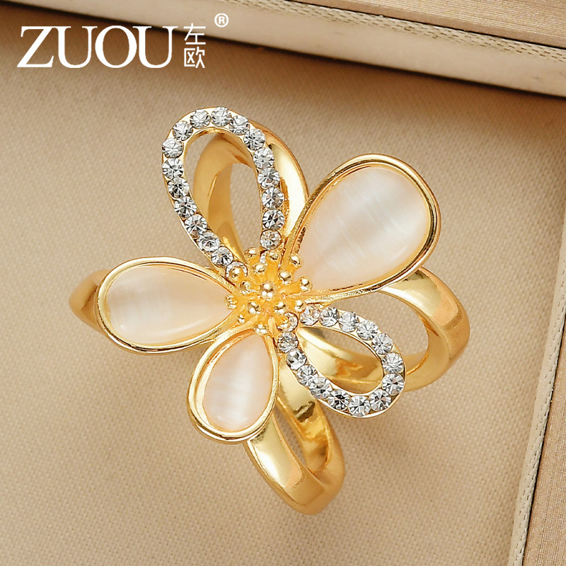 Segė su mazgu kampu, keturių lapų dobilo žiedas daugiafunkciam naudojimui, šilko šalikui sagtis (Pavasaris 2025)