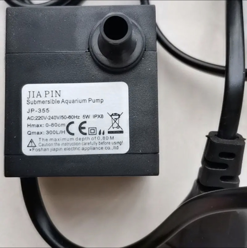 Κεραμικός διακοσμητικός νερού για ενυδρείο με θήκη υλικών φιλτραρίσματος — επιφάνεια ημι-χειροποίητη, στυλ γαλλικό αγροτικό