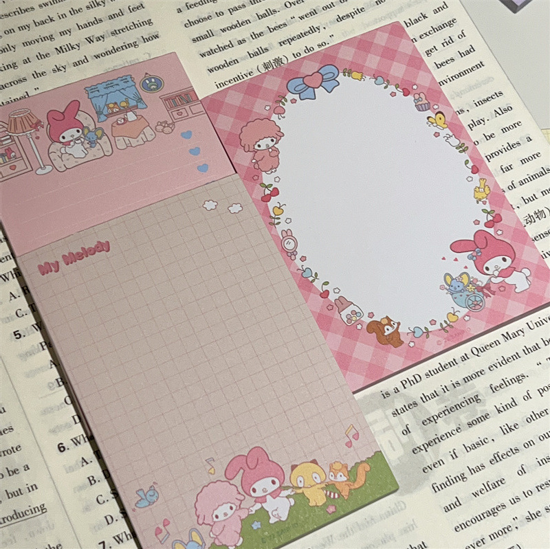 4 paketai didelių užrašų bloknotų studentams, Instagram stilius, su atplėšiamomis puslapiais ir mielais karikatūromis