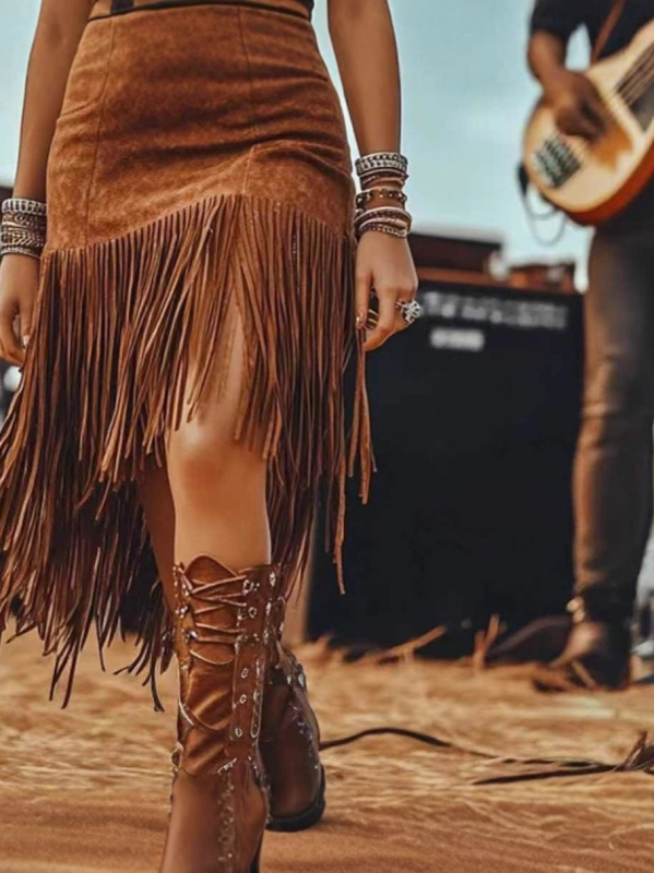 Φαρδιά φούστα μίνι; ύφασμα suede velvet; πολυεστέρας; φθινόπωρο 2025; street trendy στυλ