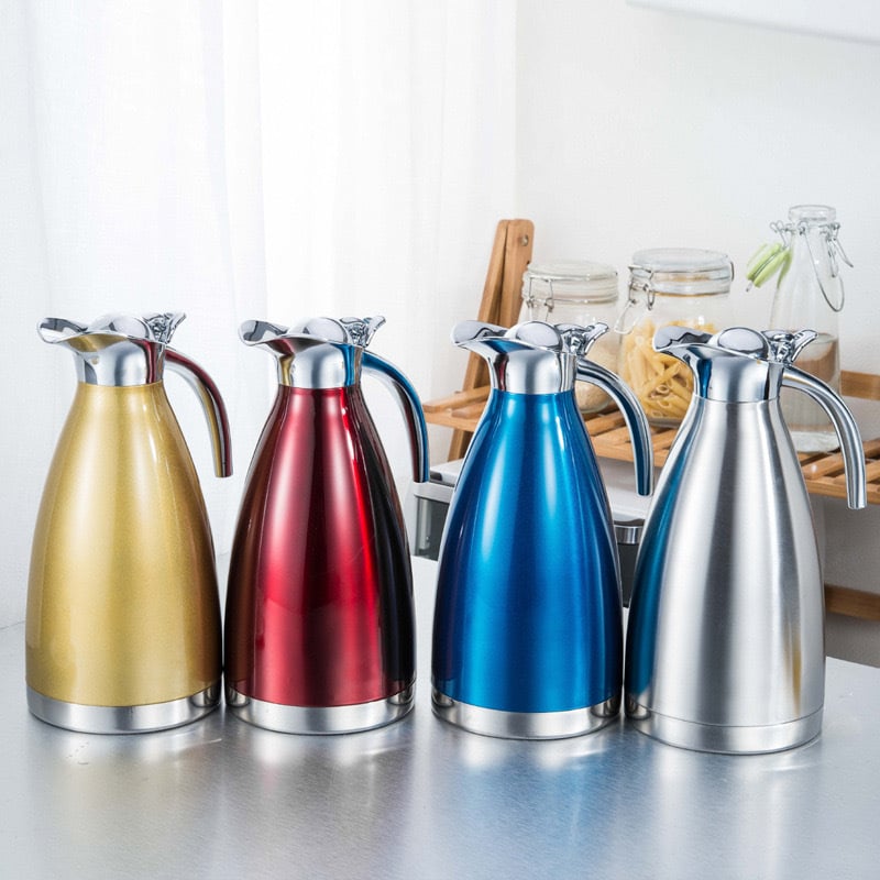 Termos od 304 nehrđajućeg čelika, europskog stila, dvostruka stijenka vakuumske izolacije, drži topla ili hladna pića 12–24 sata, mogućnost ispisa loga