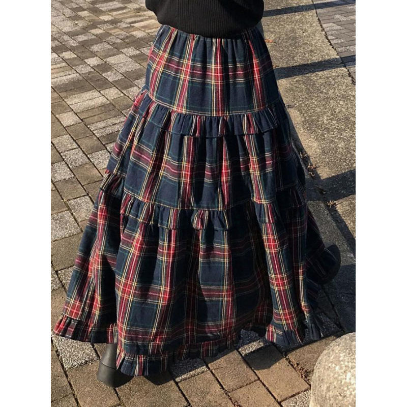 Fustă midi bodycon cu model plaid, tehnică de colaj/îmbinare, poliester cu spandex, stil streetwear