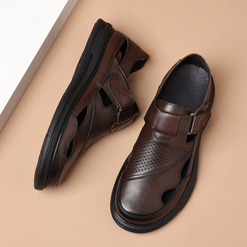 Férfiaknak szabadidős szandálok valódi első rétegű marhabőrből, felsőrész első rétegű bőrből, gumírozott talp, lélegző, csúszásmentes, könnyen felvehető