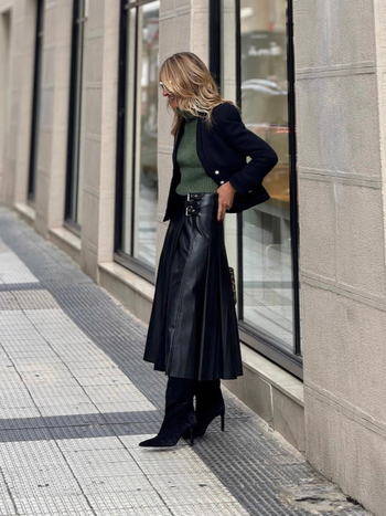 PU кожена миди пола - цип, микроотскок еластичност, есен 2025