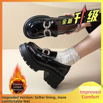 Γυναικείοι λοφέρς με φαρδιά σόλα - στρογγυλή μύτη, PU επάνω μέρος με πατενταρισμένο δέρμα, μεσαίου ύψους τακούνι 3–5 εκ, σόλα από αφρώδες καουτσούκ, slip-on