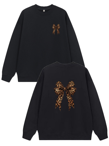 Pulover cu guler rotund, mâneci lungi cu umeri căzuți, croială lejeră, lungime medie-lungă, imprimeu, țesătură poliester 95%+