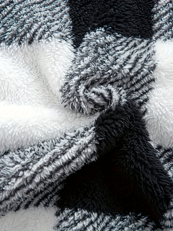 Vyriski sportiniai kelniai su languotu raštu, tiesus siluetas, laisvas kirpimas, elastinė juosta su raišteliu, poliesteris