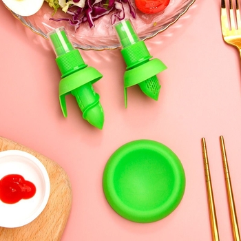 Limona sprejas izsmidzināšanas ierīce – plastmasa; mūsdienīgs ķīniešu stils; svaigs un salds stils; universāls rokas aksesuārs; 2025. gada pavasaris