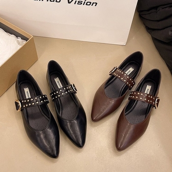 Sieviešu Mary Jane balerīnas ar smailu purnu, PU virsējais materiāls, zems papēdis līdz 3 cm, sprādzes aizdare, gumijas zole