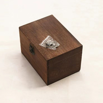 Ξύλινο επιτραπέζιο κουτί αποθήκευσης με καπάκι που ανοίγει, 18 L χωρητικότητα, με διαχωριστικά, δυνατότητα εξατομίκευσης και εκτύπωσης λογότυπου