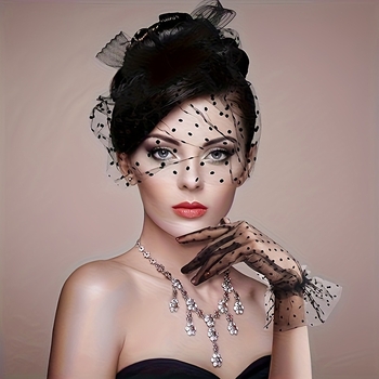 Αποκριάτικα αξεσουάρ κοστουμιού: δαντελωτά γάντια, βέλο, διχτυωτή μάσκα ματιών, καπέλο Ντέρμπι με φτερό LP223, πολυεστέρας, επεξεργασία κατόπιν παραγγελίας