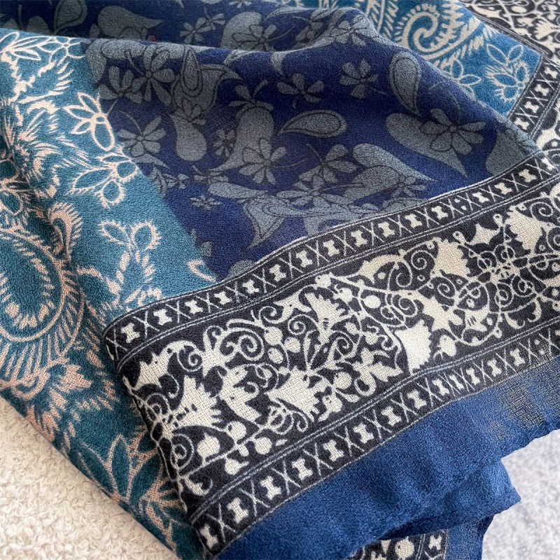 Μαντήλι από βαμβακο-λίνης με εκτύπωση, warp ύφανση, για όλες τις εποχές, ζεστασιά και προστασία από τον ήλιο και τη σκόνη, κομψό αξεσουάρ υψηλής ποιότητας, κωδικός QMB579