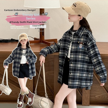 Cămașă pentru fete cu mânecă lungă, model carouri, țesătură din blană de iepure 80–90%, primăvara 2024