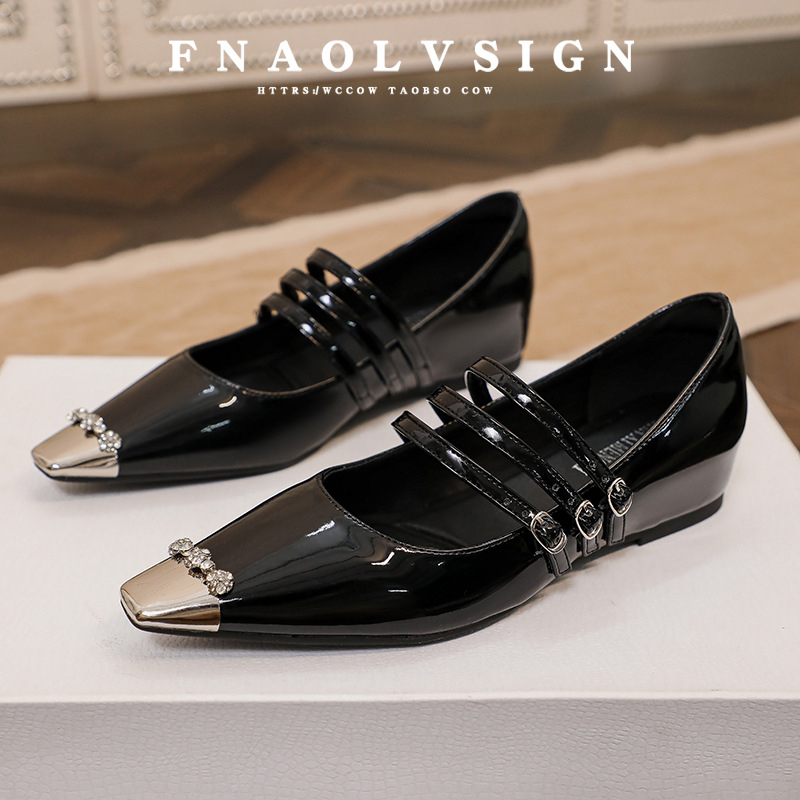 Sieviešu Mary Jane kurpes ar asu purnu, mikrošķiedras virsma, 3–5 cm pacēlāja papēdis, korejiešu stils