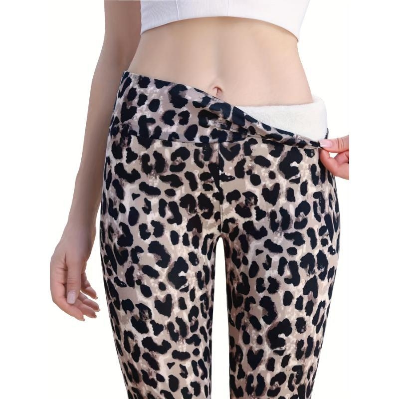 Σετ ζεστά παντελόνια με λεοπάρ σχέδιο και φαρδύ ζωνάρι — ακρυλικό, ultra-thick ύφασμα 501-600 g/m² (Mitsubishi Mipolam)