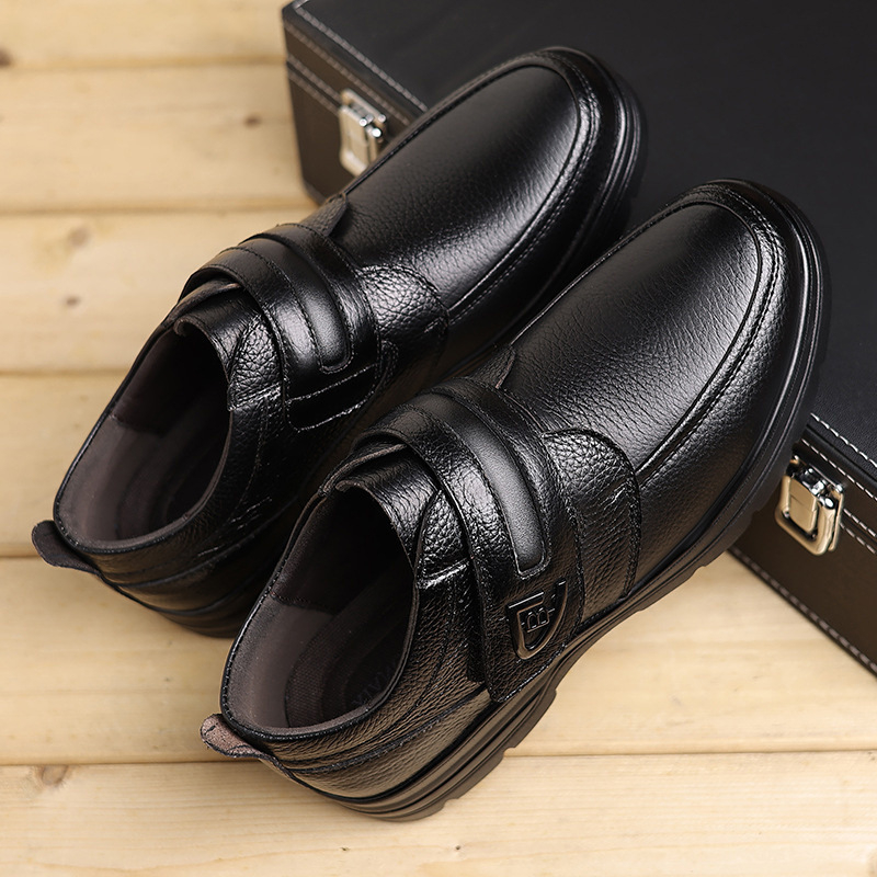 Vīriešu ādas kurpes ar pilnpielu liellopa ādu, apaļa purngala, mīksta zole, modelis XC915