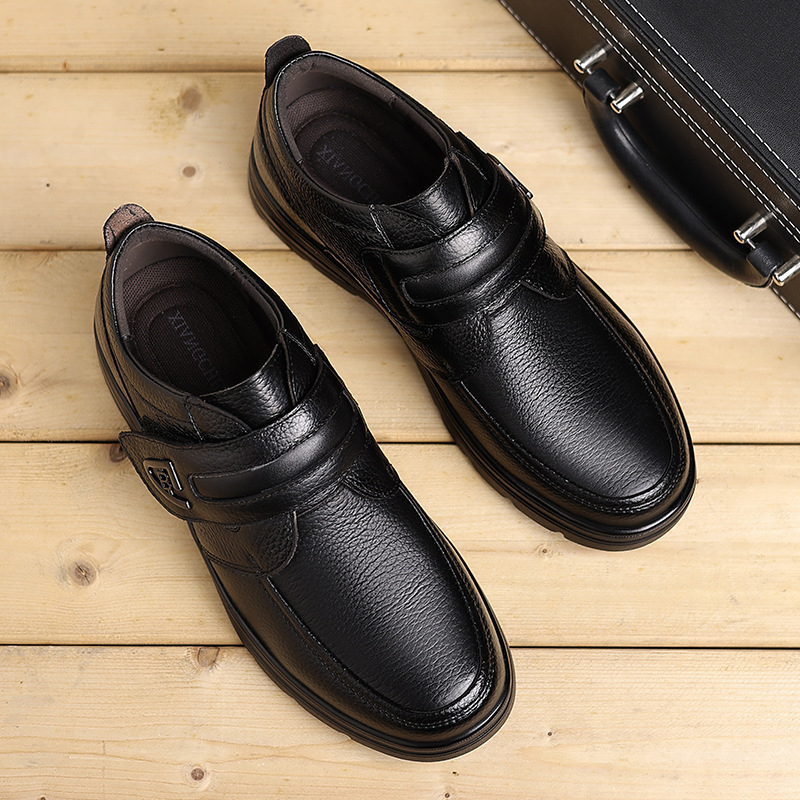 Vīriešu ādas kurpes ar pilnpielu liellopa ādu, apaļa purngala, mīksta zole, modelis XC915