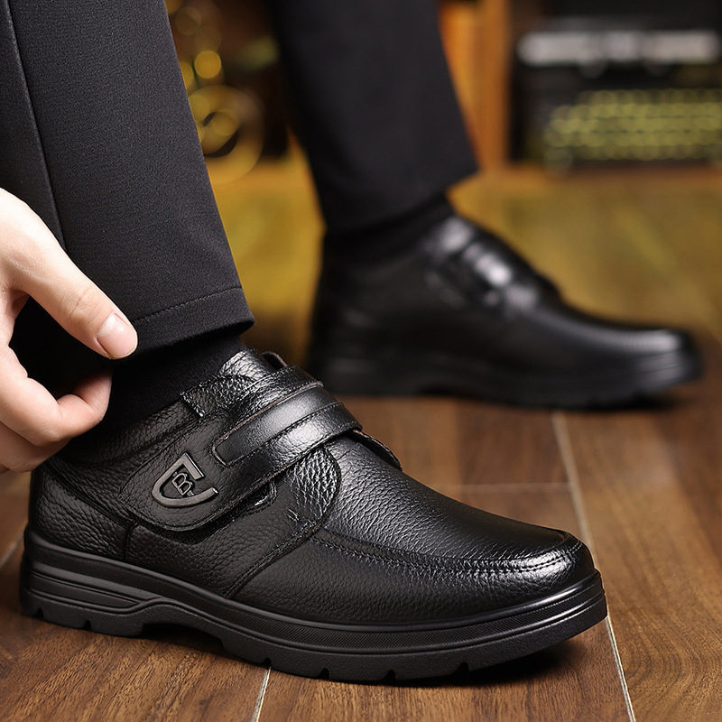 Vīriešu ādas kurpes ar pilnpielu liellopa ādu, apaļa purngala, mīksta zole, modelis XC915