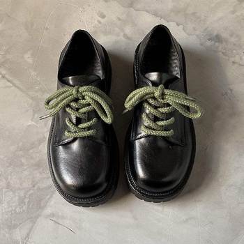 Ādas slip-on loafer apavi ar palielinošu zoli, britu stils, svītrainais raksts (Augšdaļa: Ultra-Fiber Leather • Zole: Rubber • Raksts: Stripes)